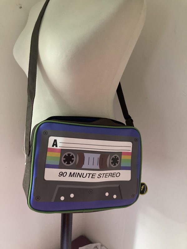 Kunstboer tas Cassettebandje